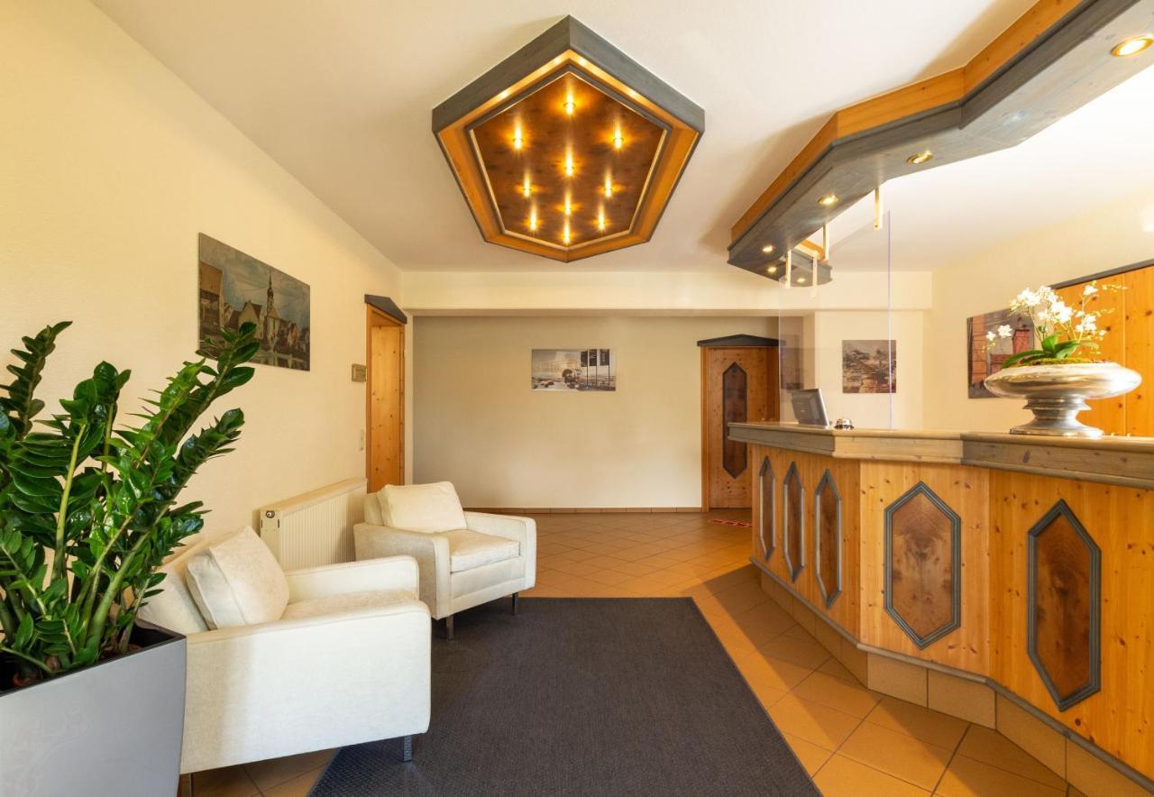 Hotel Am Schwanberg Roedelsee Екстер'єр фото
