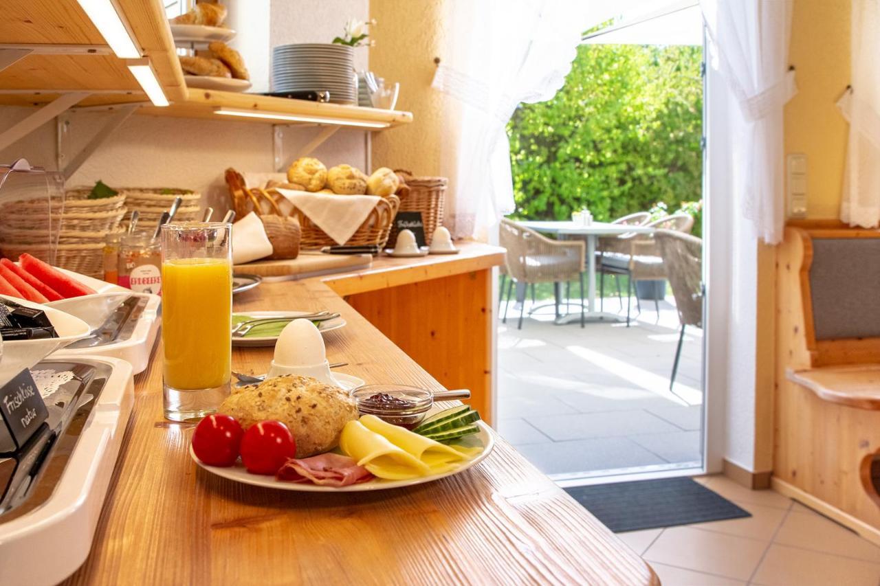 Hotel Am Schwanberg Roedelsee Екстер'єр фото